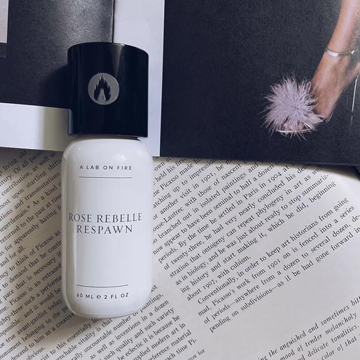 燃烧的实验室 涅槃重生的玫瑰 A Lab on Fire Rose Rebelle Respawn 分装 商品图3