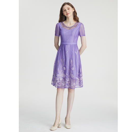 司歌刺绣显瘦短袖连衣裙A871226 商品图3