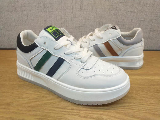 2021新款豪行春季女鞋单鞋21178351真皮潮鞋运动鞋女板鞋专柜正品 商品图2