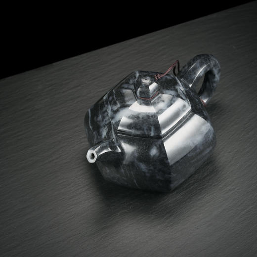 和田玉（青花）玉壶--六方壶（宋鸣放6621）394.37G 商品图3