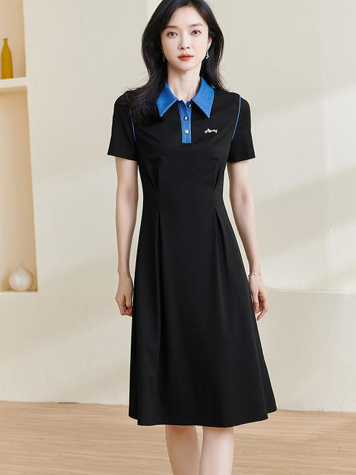 米思阳2025夏季新款时尚通勤撞色Polo领连衣裙修身显瘦大摆裙1011 商品图1