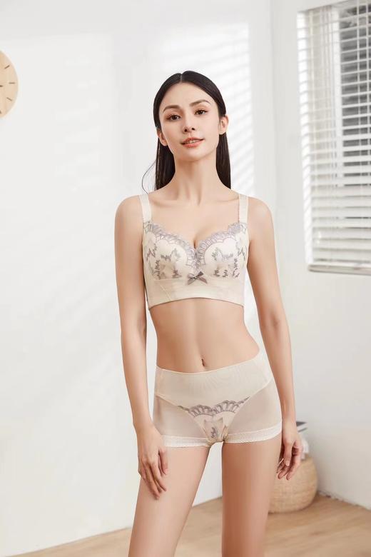 【调整型】新品高端刺绣内衣薄杯可调节提花防滑记忆软钢圈 商品图3