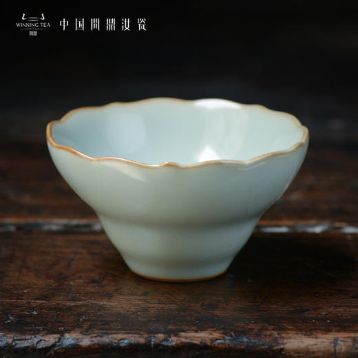 问鼎汝瓷鼎峰系列天青老款花口杯 商品图1