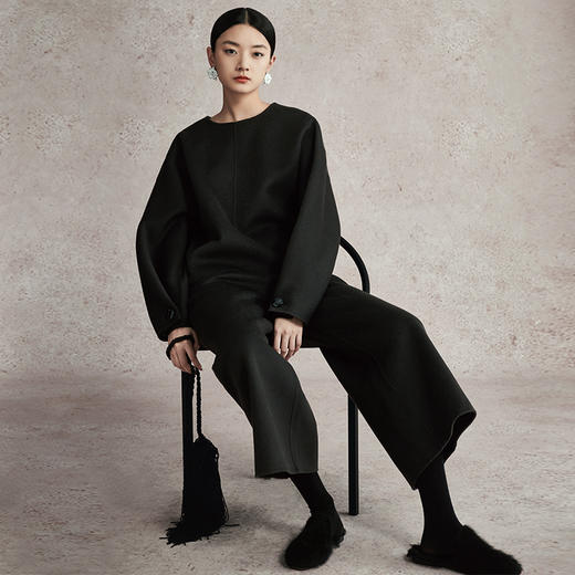 璞宿PUSU2023早春新款绵羊毛套装女慵懒文艺毛呢外套九分裤阔腿裤 商品图5