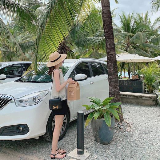 金蘑菇菇【香水千金】贯穿春夏整季搭配！无袖背心短裤 商品图1