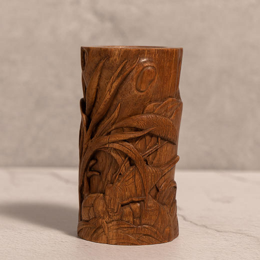 黄花梨雕草虫图笔筒 商品图1