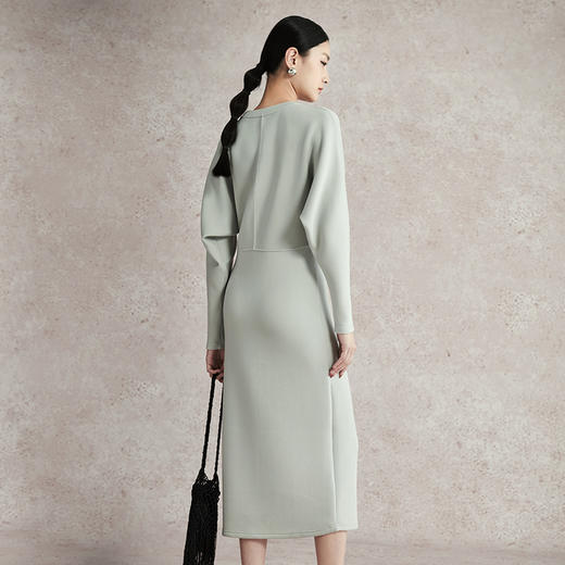 璞宿2023春新款云感丝滑天丝连衣裙简约时尚设计长裙修身百搭 商品图3