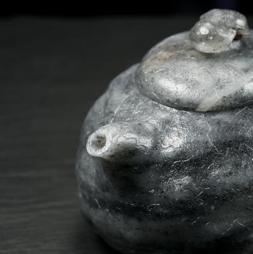 和田玉（青花）玉壶--供春壶（宋鸣放6619）392.76g 商品图8