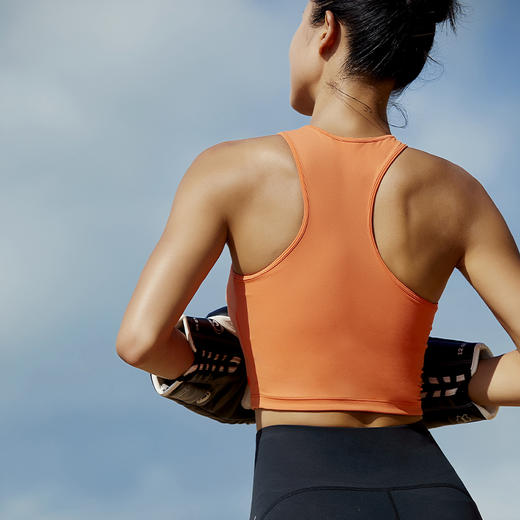 【裸感】前后不对称带胸垫运动背心-中低强度 商品图2