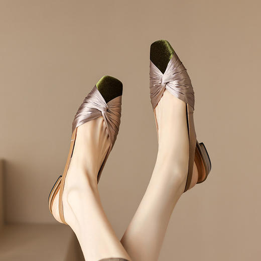 优雅百搭，真皮拼接撞色低跟后空凉鞋YCJX-H-1376 商品图11