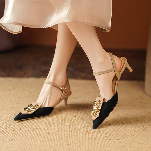 法式小香风，一字带包头凉鞋LCC-C9103 商品图5