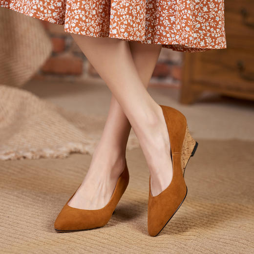 舒适时尚，坡跟尖头真皮单鞋DZM-FF503 商品图5