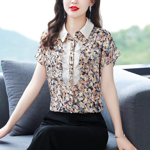 LX-2023夏季新款碎花雪纺衫大码显瘦polo领短袖衬衣妈妈装遮肚显瘦 商品图2