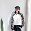 慵懒风长袖T恤23春夏新款字母印花休闲宽松拼接条纹短款上衣女 商品缩略图0