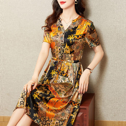 时尚缎面真丝连衣裙夏新款V领印花气质收腰桑蚕丝LS-2206 商品图2