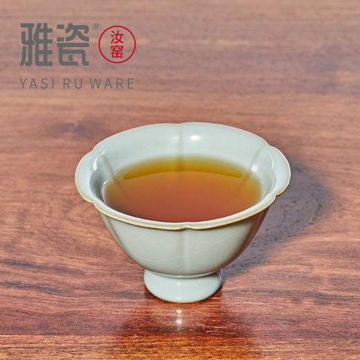 汝窑菱花盏 商品图4