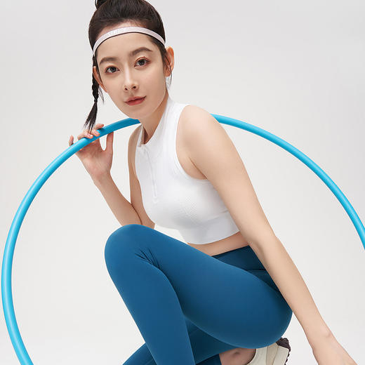 【路路精选】运动内衣一体杯固定前拉链防震高强度瑜伽背心速干女带胸垫瑜伽服 商品图4