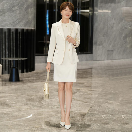 杏色西装套装女2023春装新款气质通勤外套连衣裙修身两件套 商品图0