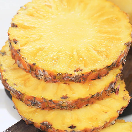 🍍超级好吃，不满意包退🍍🌋海南 · 火焰山 · 芒果凤梨  果肉金黄  甜度高  香味浓郁  带有淡淡芒果香味 商品图0