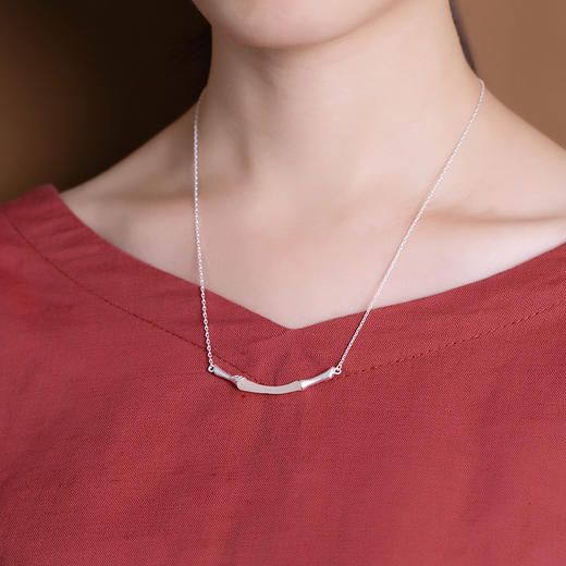 S925纯银镶嵌和田玉白玉竹节磨砂个性百搭锁骨链套链 商品图3