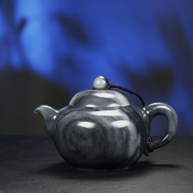 和田玉（青花）玉壶--圆榕壶（宋鸣放）373.43G