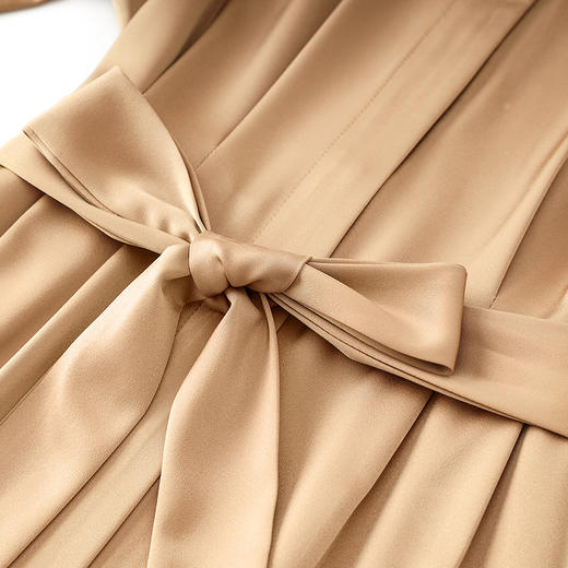 气质休闲，通勤纯色Polo领系带收腰显瘦开叉中长衬衫连衣裙 商品图3