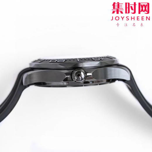 墨黑海马 桀骜登场 欧米茄OR新品海马300系列 陶瓷海马 男士机械腕表 商品图5