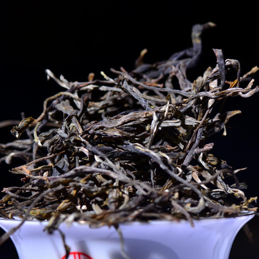 【春茶预售抢先购】预计一周后发货！云茶盟主樶牛口粮茶来袭【2026缅甸小冰岛】亟致的性价比！品质再提升，价格仍不变！净含量1000克/份！ 商品图1