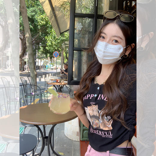 <曾小咸推荐>美式学院风小众设计感别致印花上衣  日常99.99 立降40 元 今天秒杀价59.99！！ 商品图3