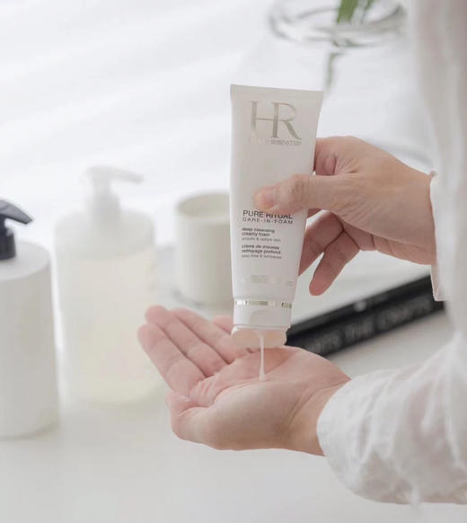 赫莲娜HR纯净沁润洗面奶125ml 商品图1