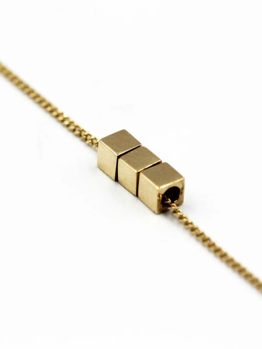 AWU｜NN-009 3Cubes necklace 三颗磨砂方盒项链 [项链 14K金] 商品图2