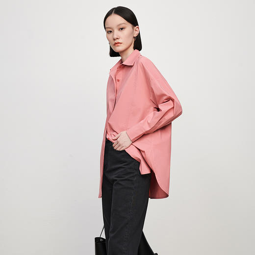 IN AND ON 新款衬衫女休闲宽松时尚简约显瘦全棉上衣21235 商品图2