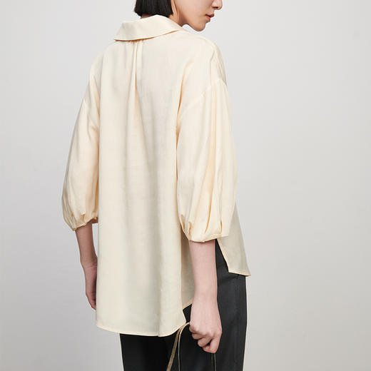 IN AND ON夏季新款莱赛尔凉感小翻领宽松气质休闲纯色衬衫女 商品图8