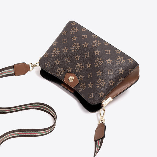 Safiya/索菲娅2023新款印花水桶包大容量单肩包包女式斜挎包女包SF9140052Y 商品图9