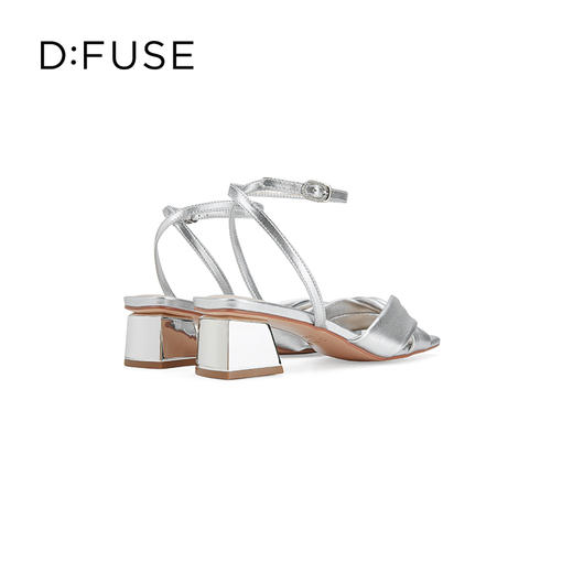 DFuse迪芙斯夏季新款羊皮方头褶皱扭结粗跟凉鞋女DF32115337 商品图3