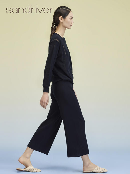 圆领浮线长袖上衣 SJS95W043K 商品图3