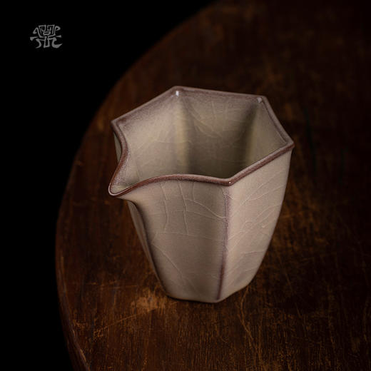 问鼎哥窑 传世款 星棱公杯 商品图0