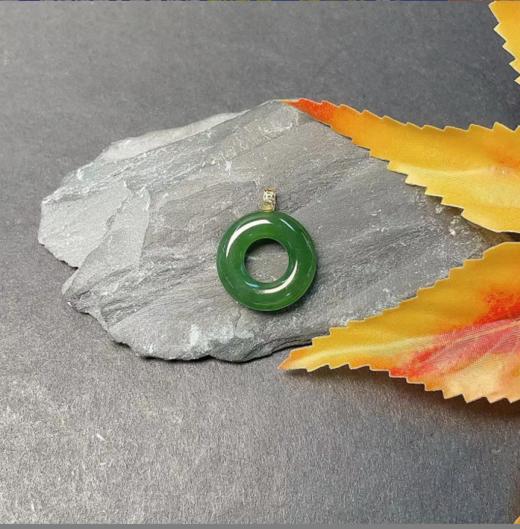 18K碧玉吊坠-铜钱扣面包圈 商品图0