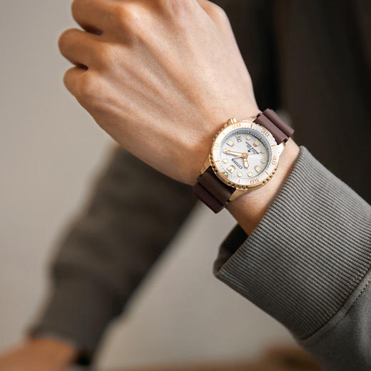 西铁城/CITIZEN运动潜水PROMASTER系列光动能女表EO2022-02A 商品图7