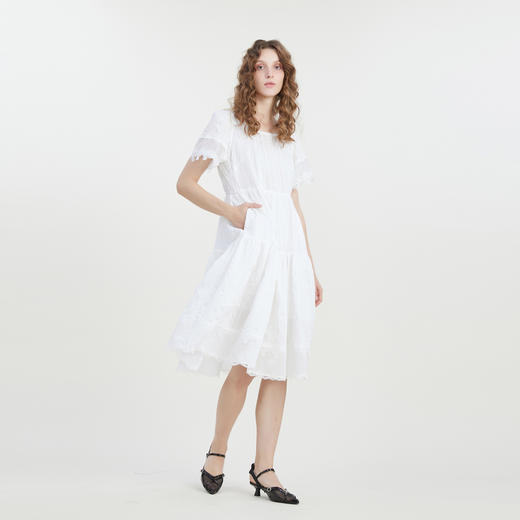 谜底方领连衣裙2023夏款小清新白色裙子收腰中长裙短袖232ML0699 商品图1