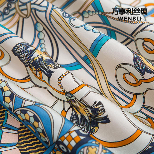 万事利“南国晚风”51厘米双面印花真丝小方巾 商品图4