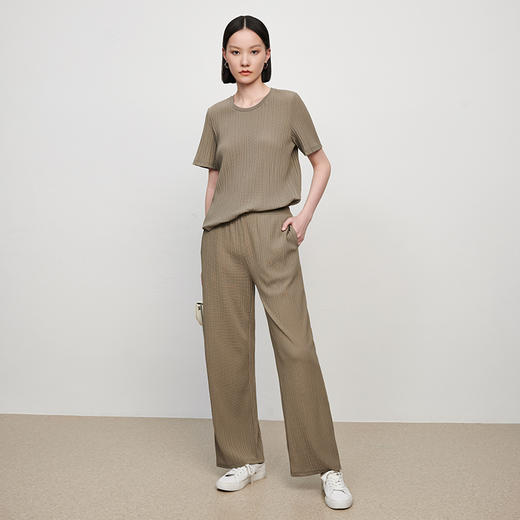 三宅褶皱套装女2023夏季新款短袖上衣休闲垂感显瘦阔腿裤两件套 商品图7