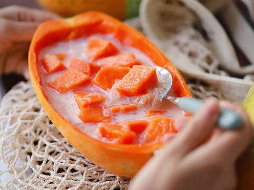 【三亚红心牛奶木瓜】十八度果缘 树上成熟，没有打药催熟，天然更健康 皮薄、肉嫩，无筋无丝 商品图9