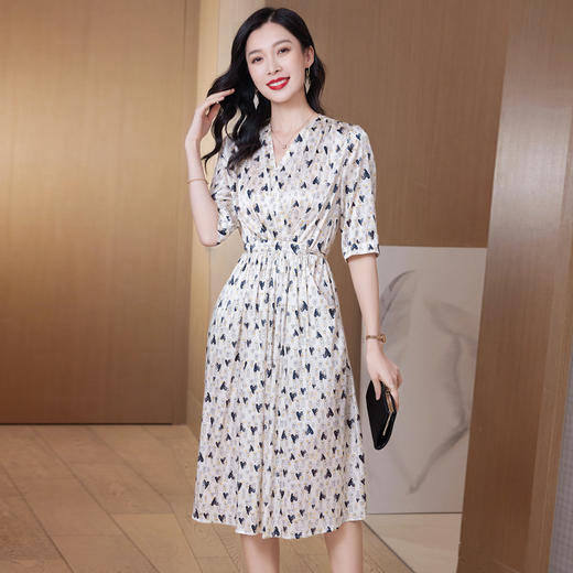 ASE-23001 复古国墨画元素桑蚕丝连衣裙夏季新款心形收腰显瘦裙子 商品图1