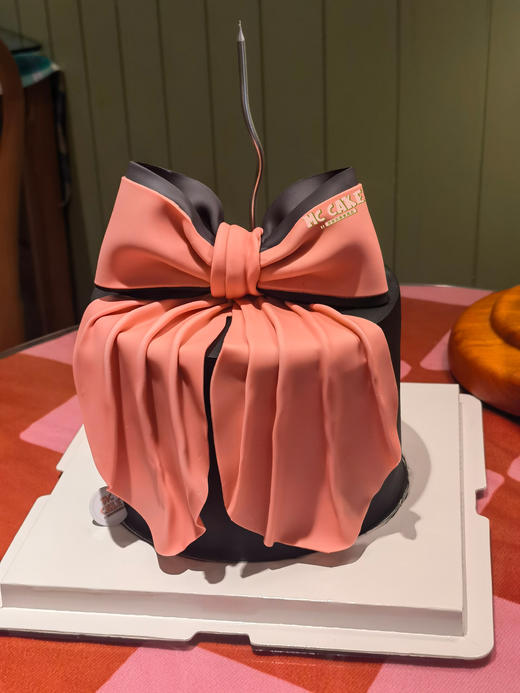 黑色枚红色蝴蝶结【深色色素较重】 商品图0