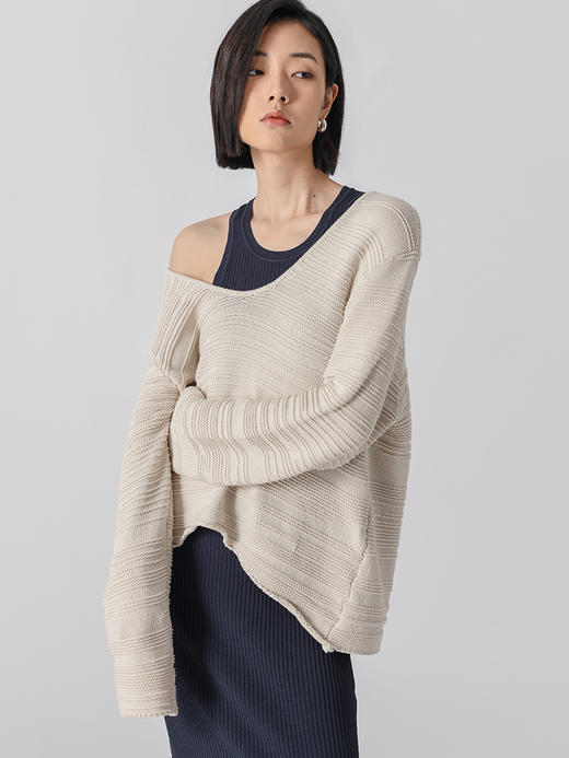 322工房挖剪露肤环保棉针织露背套头衫2023春夏款长袖针织衫B042 商品图3