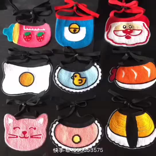 【宠物用品】可爱宠物猫咪口水巾狗狗圣诞新年节日围脖衣服