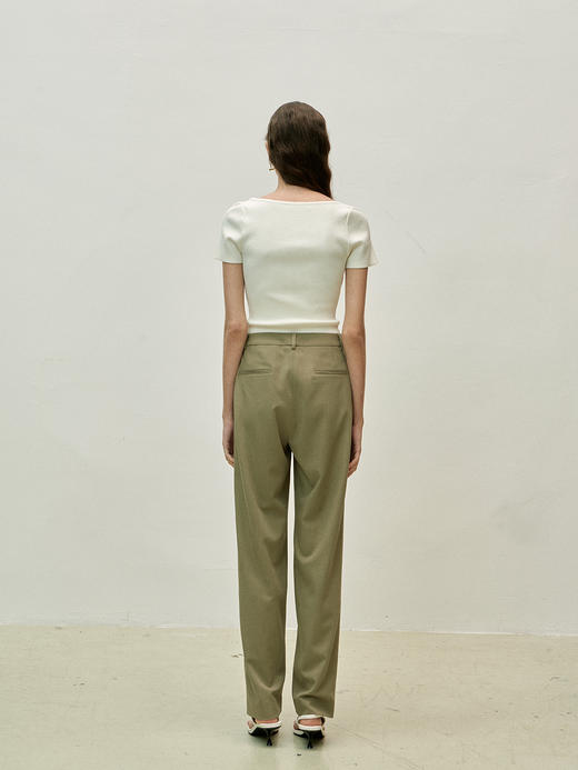 Viktoria Chan | SS23114 Tine short sleeve knit [针织短袖上衣 黑 / 白 ] 商品图5