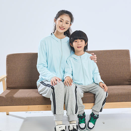 【夏季必备】【亲子款，9色可选】KIDS MAM&DAD夏季升级款防晒衣童装男童女童亲子款防紫外线网眼连帽运动外套 商品图1
