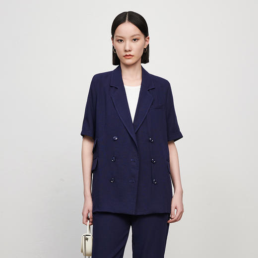 IN AND ON女士轻薄双排扣短袖西装宽松休闲透气时尚套装 商品图0